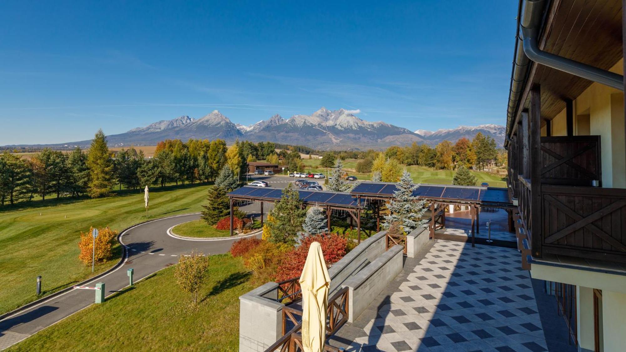 Hotel International Veľka Lomnica Ruang foto